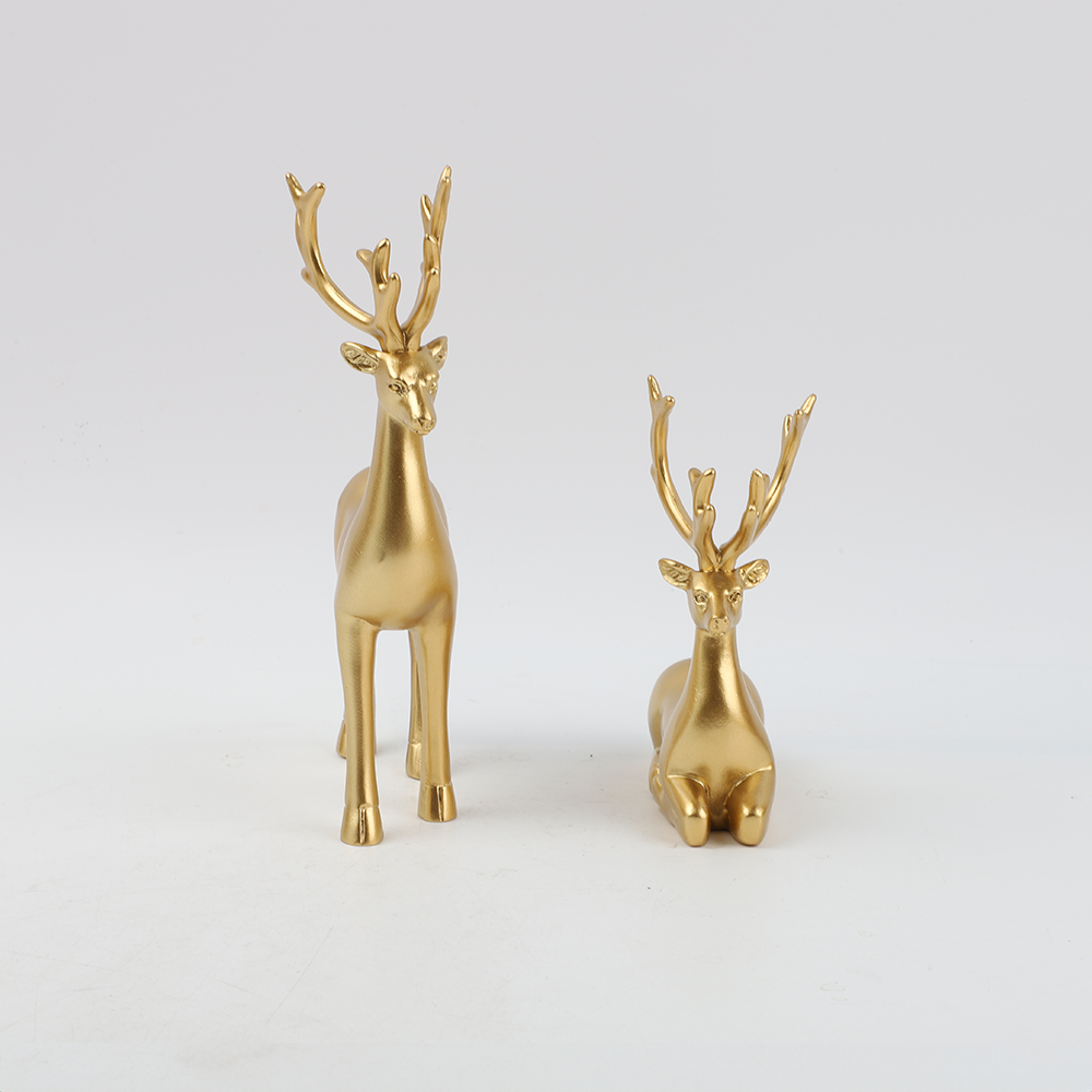 Adorno Pareja de Siervos Dorados