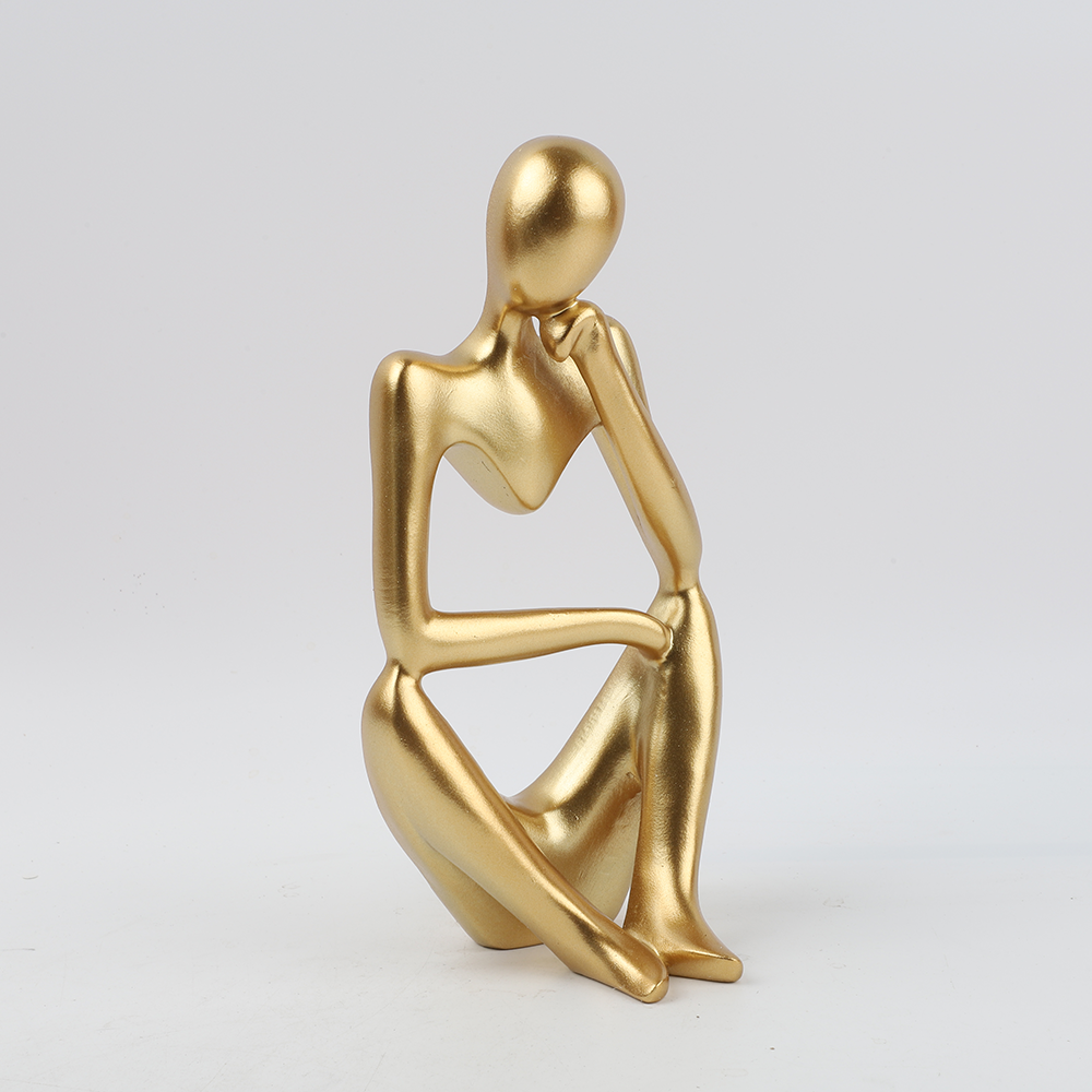 Adorno el Pensador Dorado