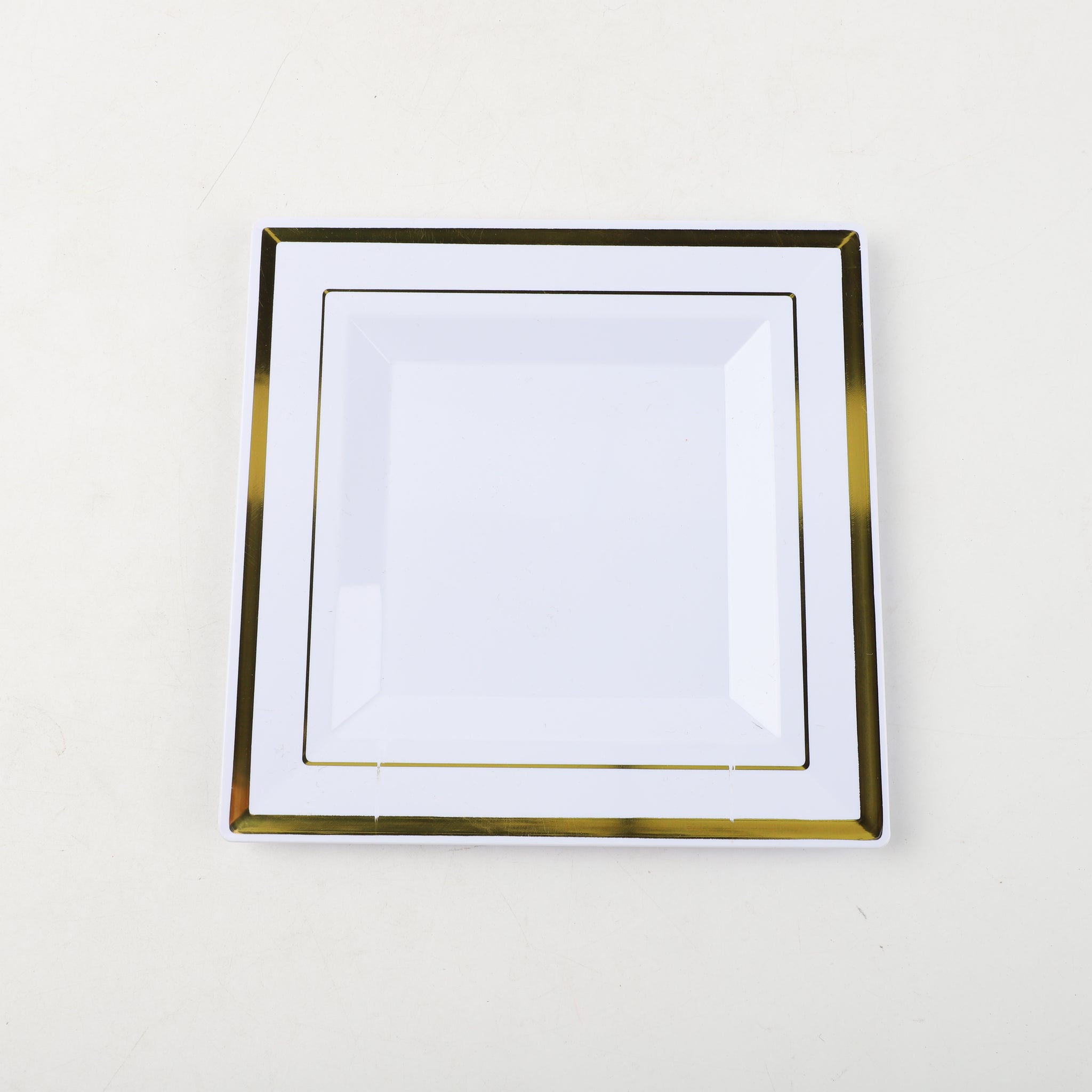 Fuente Blanco-Dorado Melamine