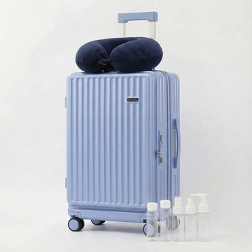 Maleta azul + Almohada azul + Set de viaje Blanco