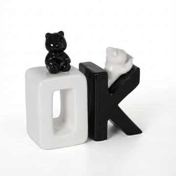 Adorno de Cerámica Ok Blanco - Negro